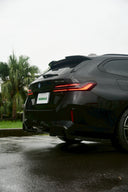 BMW G60 / G61 / I5 MP style 乾碳後下巴