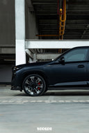 SOOQOO BMW GG09 XM 乾式碳纖維側裙
