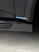 SOOQOO BMW GG09 XM 乾式碳纖維側裙