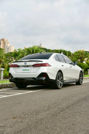 BMW G60 / G61 / I5 / G90 / G99 M5 MP style 乾碳尾翼