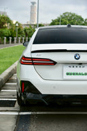 BMW G60 / G61 / I5 / G90 / G99 M5 MP style 乾碳尾翼
