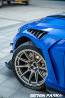 RevoZport BMW G80 / G81 M3 Race 乾式碳纖維葉子板