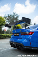 RevoZport BMW G80 M3 Race 乾式碳纖維戰鬥尾翼
