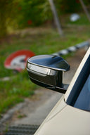 BMW 1:1 牛角 style 乾碳後視鏡蓋