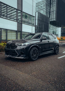 RevoZport BMW F95 X5M LCI Street 乾式碳纖維前下巴