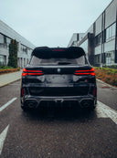 RevoZport BMW F95 X5M LCI Street 乾式碳纖維後下巴