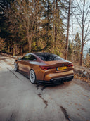 RevoZport BMW G82 / G83 M4 Street 乾式碳纖維後下巴