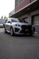 RevoZport BMW F95 X5M LCI Street 乾式碳纖維前保桿氣壩