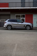 RevoZport BMW F95 X5M Street 乾式碳纖維側裙