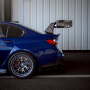 RevoZport BMW G80 M3 Race 乾式碳纖維戰鬥尾翼