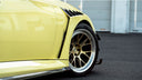 RevoZport BMW G87 M2 Race 乾式碳纖維側裙