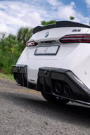 RevoZport BMW G90 M5 Street 乾式碳纖維尾翼