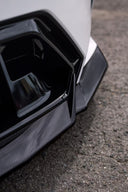 RevoZport BMW G90 / G99 M5 Street 乾式碳纖維前下巴