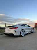 RevoZport BMW F93 M8 Street 乾式碳纖維後下巴