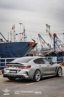 SOOQOO BMW F91 / F92 M8 乾式碳纖維後下巴